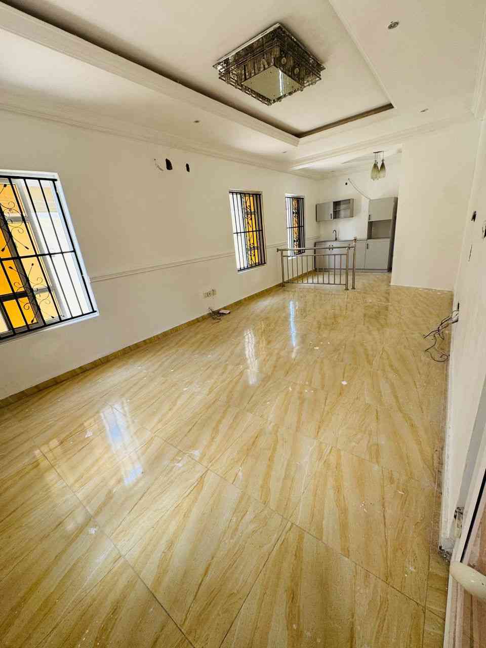 Mini Flat Downstairs