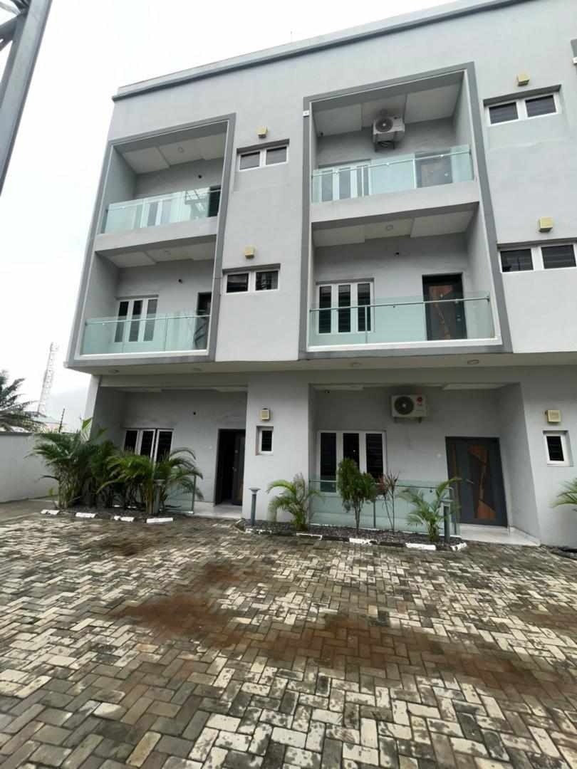 4 Bedroom Duplex