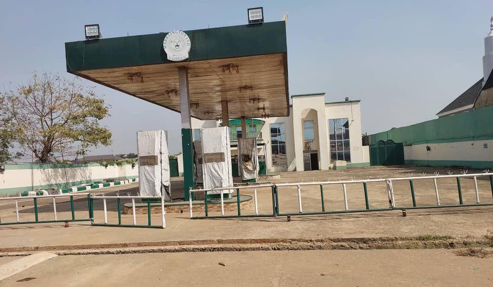 FILLING STATION FOR SALE