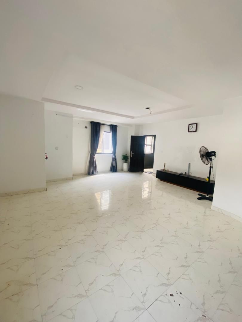 2 Bedroom Maisonette with Open Plan Kitchen all En-suite