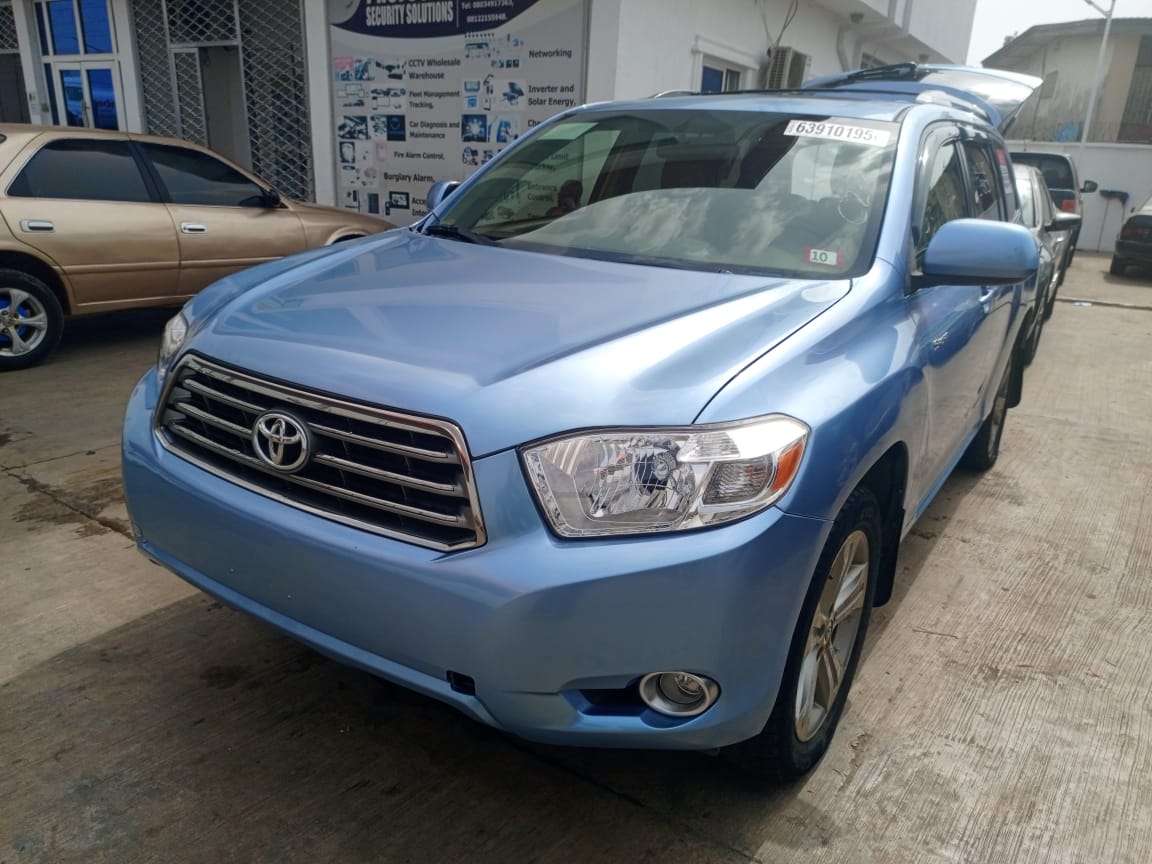 Toyota Highlander 08 Model